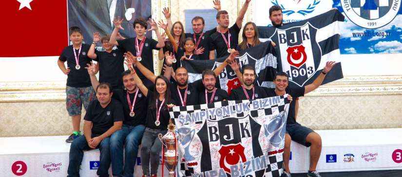 Beşiktaş JK Satranç Takımı, Şampiyonluk Kupasını Aldı